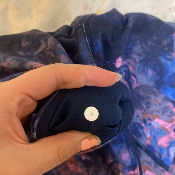 Lululemon wunder under 21 inches size 4 - Picture 3 of 3